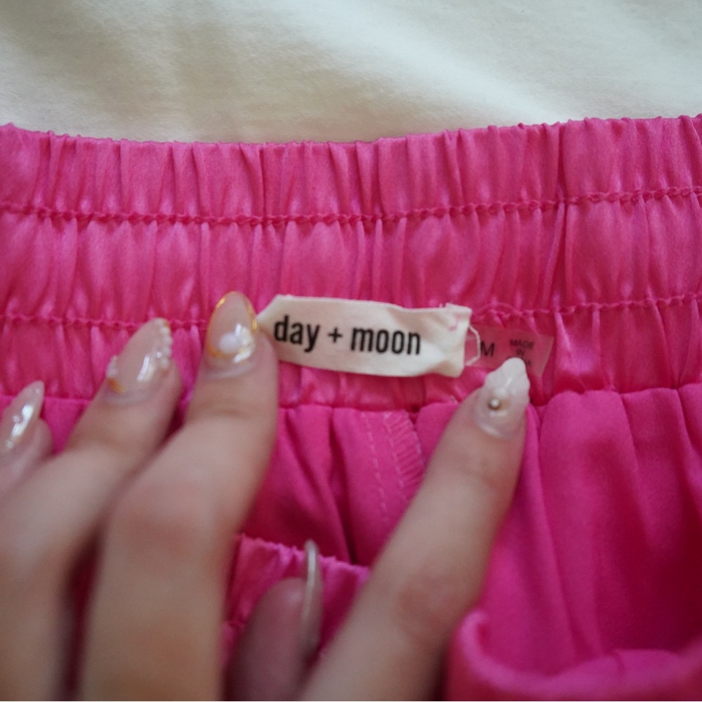 Hot Pink Ruffled Skirt - Picture 2 of 2